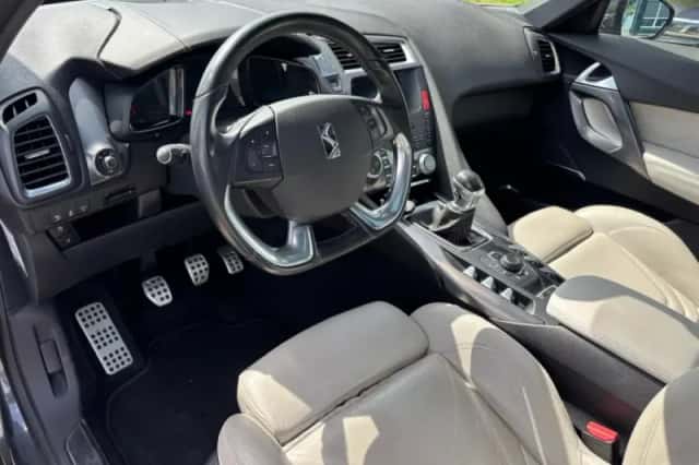 Citroën DS5 (2015) thumbnail 13
