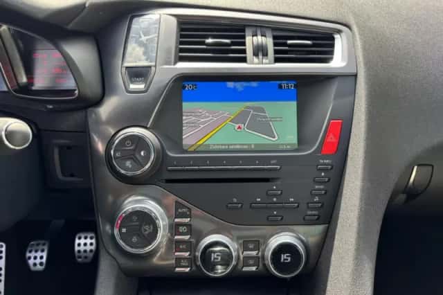 Citroën DS5 (2015) thumbnail 17