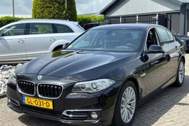 BMW 5-Serie (2013) thumbnail 1