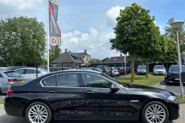 BMW 5-Serie (2013) thumbnail 4