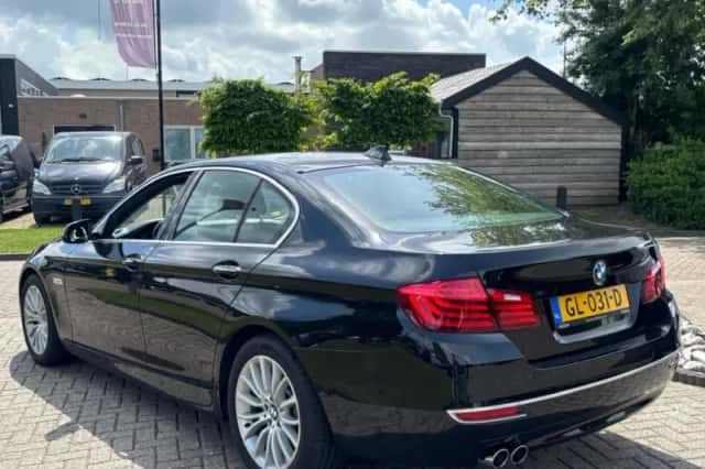 BMW 5-Serie (2013) thumbnail 7