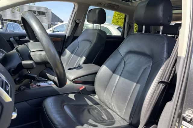 Audi Q7 (2014) thumbnail 12