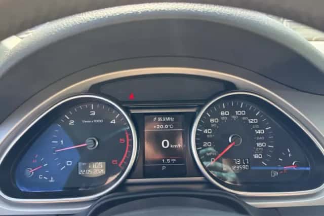 Audi Q7 (2014) thumbnail 16