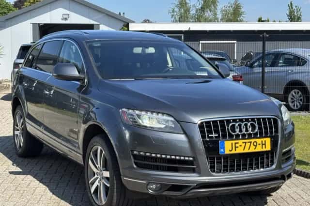 Audi Q7 (2014) thumbnail 3