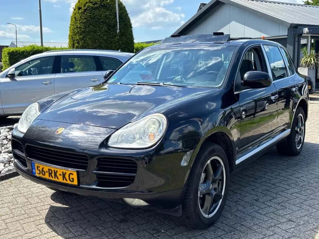 Porsche Cayenne (2005) — foto 1