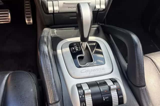 Porsche Cayenne (2005) thumbnail 18