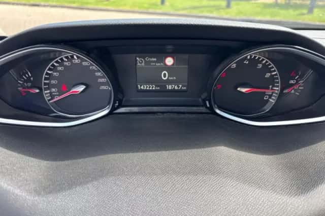 Peugeot 308 (2020) thumbnail 16