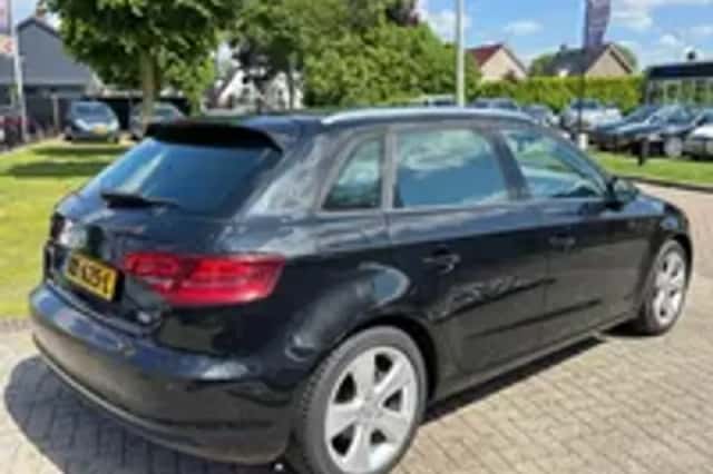 Audi A3 (2016) thumbnail 20