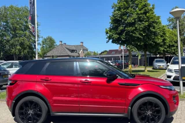 Land Rover Range Rover Evoque (2015) thumbnail 4