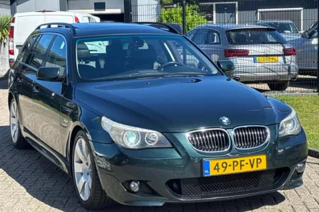 BMW 5-Serie (2004) thumbnail 3