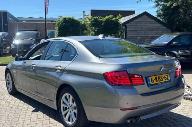 BMW 5-Serie (2013) thumbnail 6