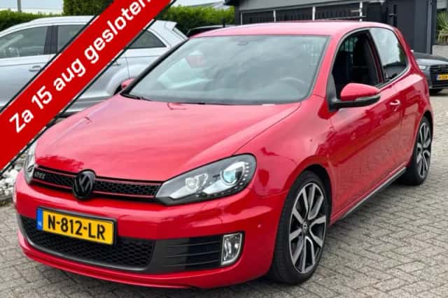 Volkswagen Golf (2012) thumbnail 1