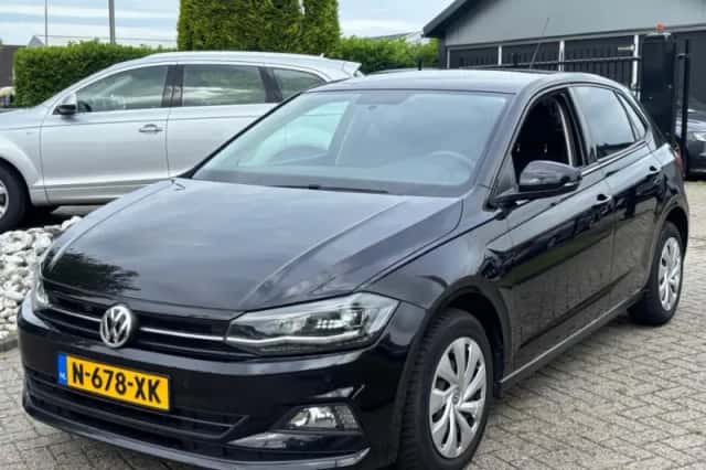 Volkswagen Polo (2018) thumbnail 1
