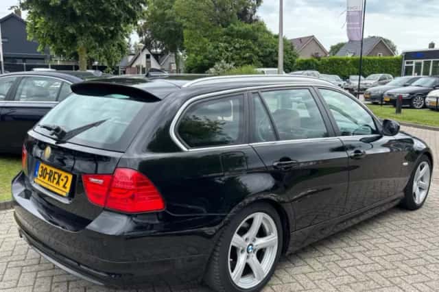 BMW 3-Serie (2011) thumbnail 5