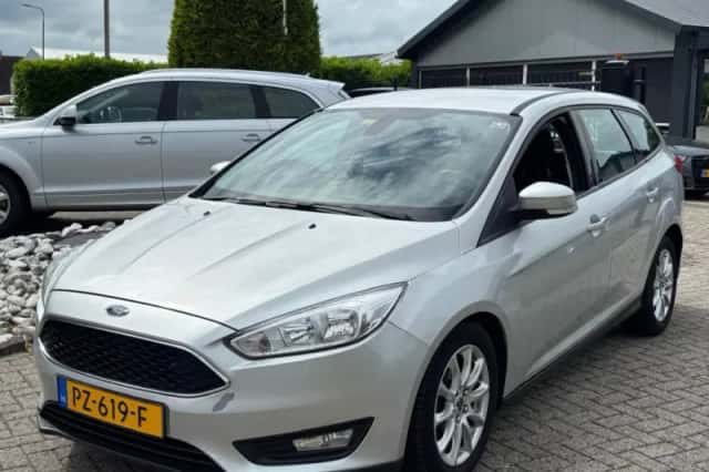 Ford Focus (2017) thumbnail 1