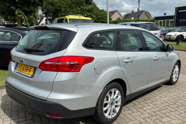 Ford Focus (2017) thumbnail 5