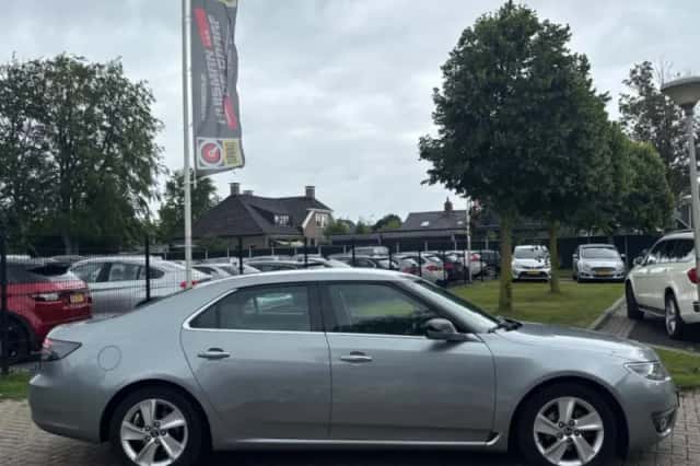 Saab 9-5 (2010) thumbnail 5