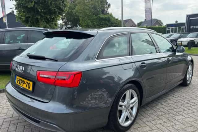 Audi A6 (2015) thumbnail 5
