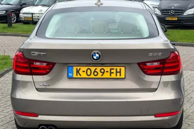 BMW 3-Serie (2014) thumbnail 6