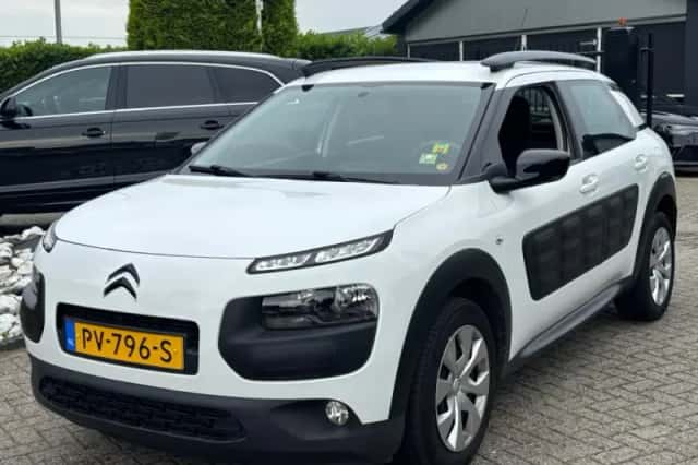 Citroën C4 Cactus (2017) thumbnail 1