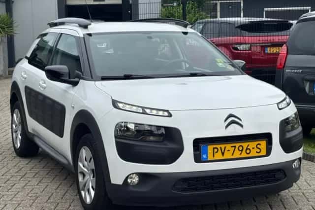 Citroën C4 Cactus (2017) thumbnail 3