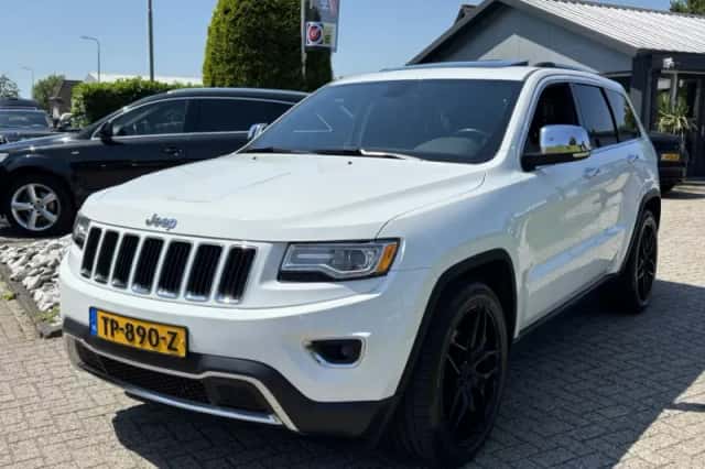 Jeep Grand Cherokee (2015) thumbnail 1