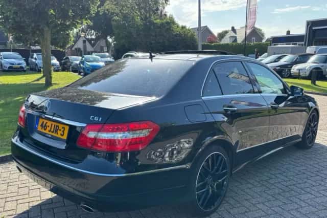 Mercedes-Benz E-Klasse (2009) thumbnail 6