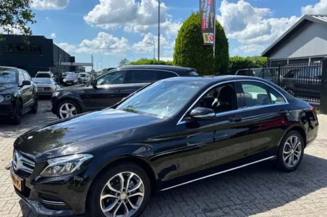 Mercedes-Benz C-Klasse (2014) thumbnail 4