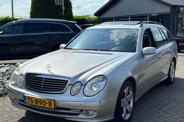 Mercedes-Benz E-Klasse (2003) thumbnail 1