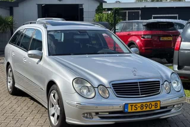 Mercedes-Benz E-Klasse (2003) thumbnail 3