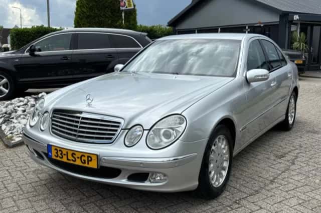 Mercedes-Benz E-Klasse (2003) thumbnail 1