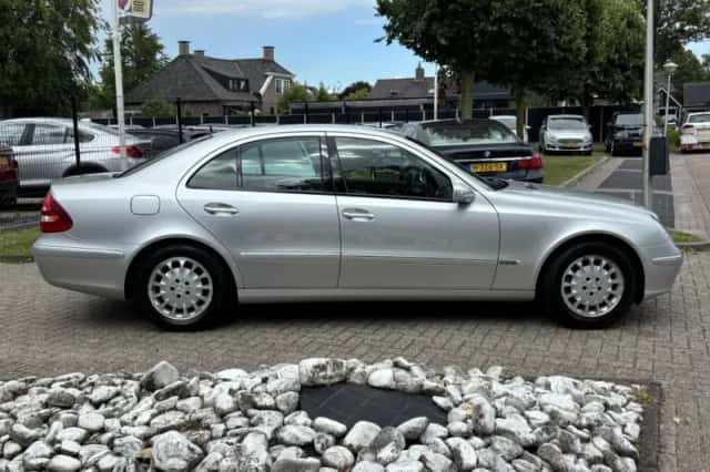 Mercedes-Benz E-Klasse (2003) thumbnail 4