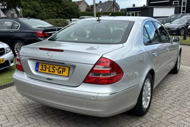 Mercedes-Benz E-Klasse (2003) thumbnail 5
