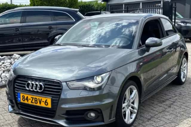 Audi A1 (2012) thumbnail 1