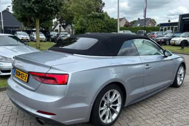 Audi A5 (2017) thumbnail 4