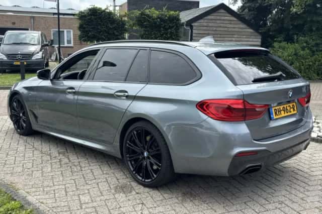 BMW 5-Serie (2017) thumbnail 6