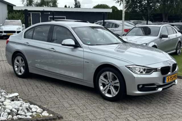 BMW 3-Serie (2014) thumbnail 3