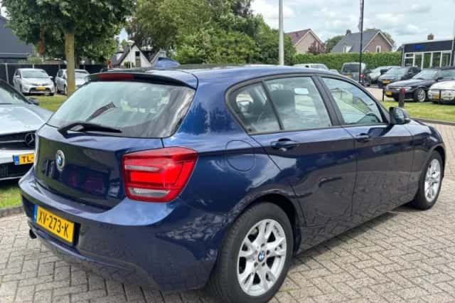 BMW 1-Serie (2011) thumbnail 6