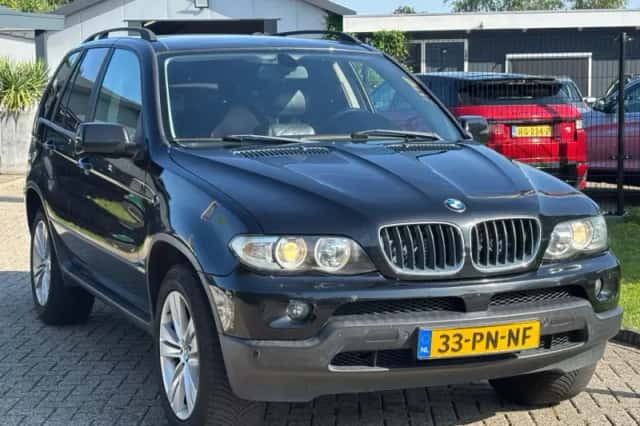 BMW X5 (2004) thumbnail 3