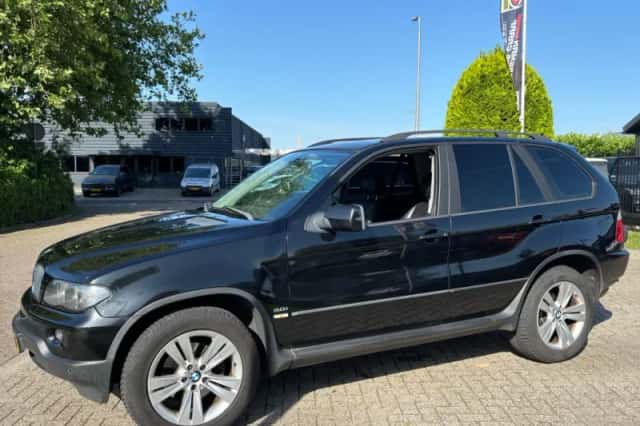 BMW X5 (2004) thumbnail 4