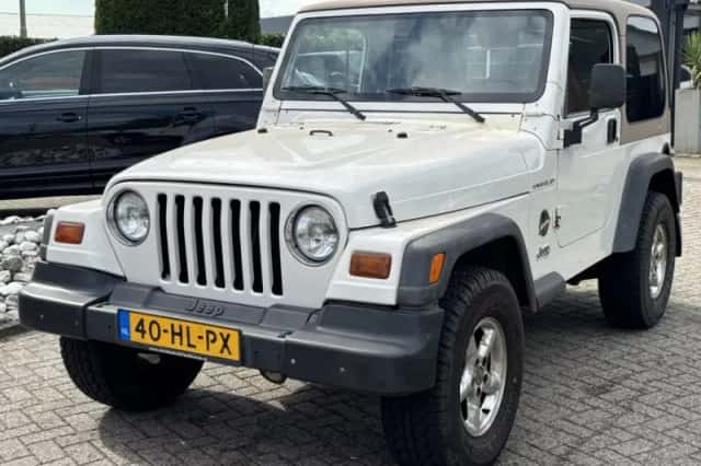 Jeep Wrangler (1999) thumbnail 1
