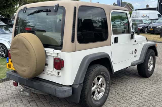 Jeep Wrangler (1999) thumbnail 5