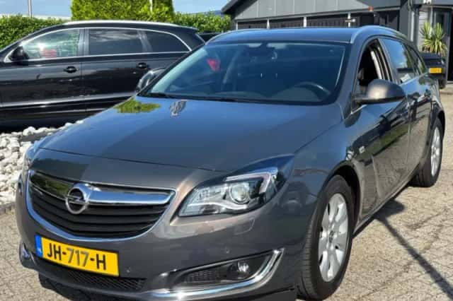 Opel Insignia (2016) thumbnail 1