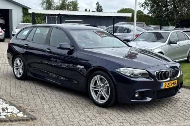 BMW 5-Serie (2015) thumbnail 3