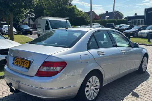 Mercedes-Benz C-Klasse (2010) thumbnail 6