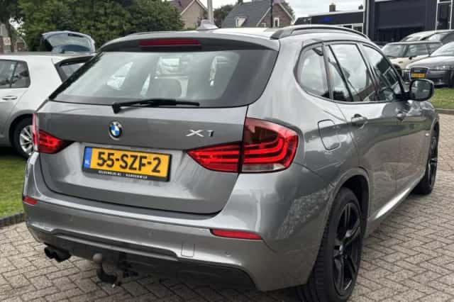 BMW X1 (2011) thumbnail 5