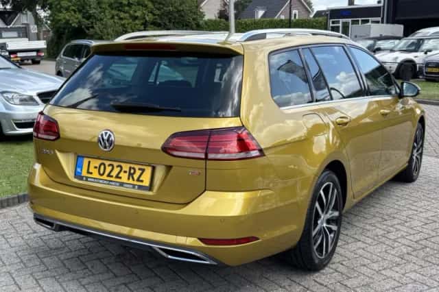Volkswagen Golf (2017) thumbnail 5