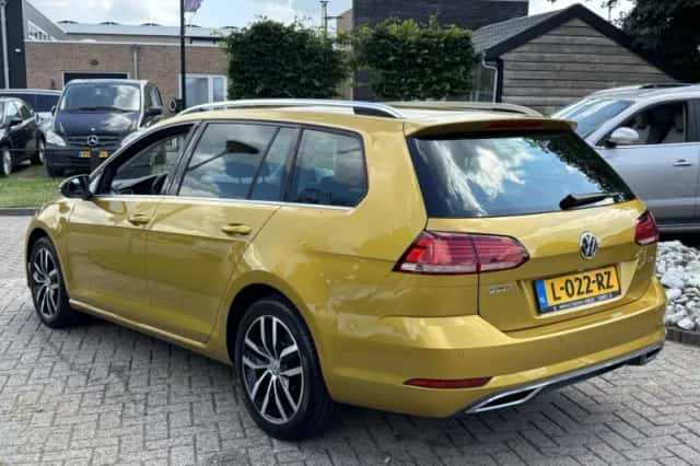 Volkswagen Golf (2017) thumbnail 6