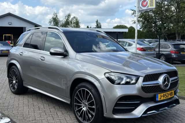 Mercedes-Benz GLE (2019) thumbnail 2