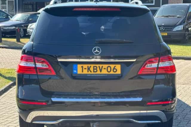 Mercedes-Benz ML-Klasse (2012) thumbnail 6